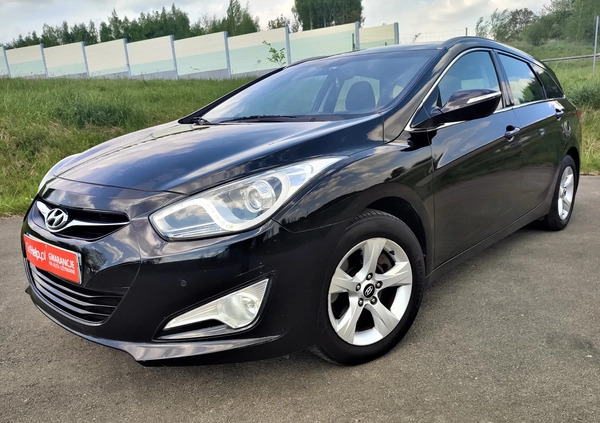 Hyundai i40 cena 33700 przebieg: 237000, rok produkcji 2011 z Suwałki małe 497